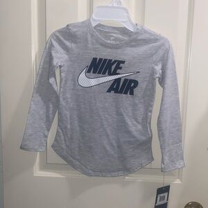Nike Long Sleeve T-shirt